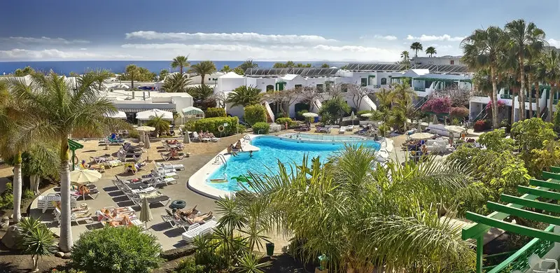 HG Lomo Blanco Apartments gallery image 4