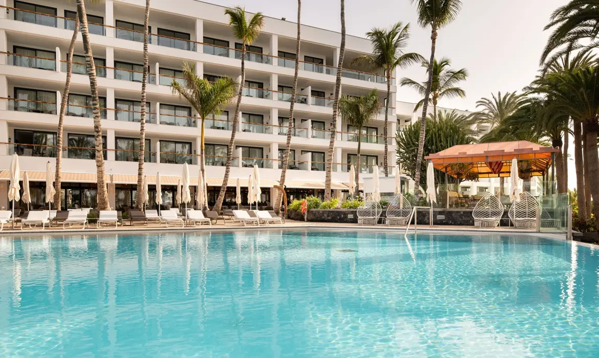 Fariones Hotel