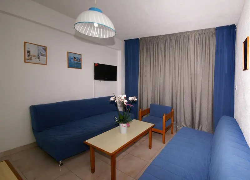 Napa Prince Hotel Apartments gallery image 3