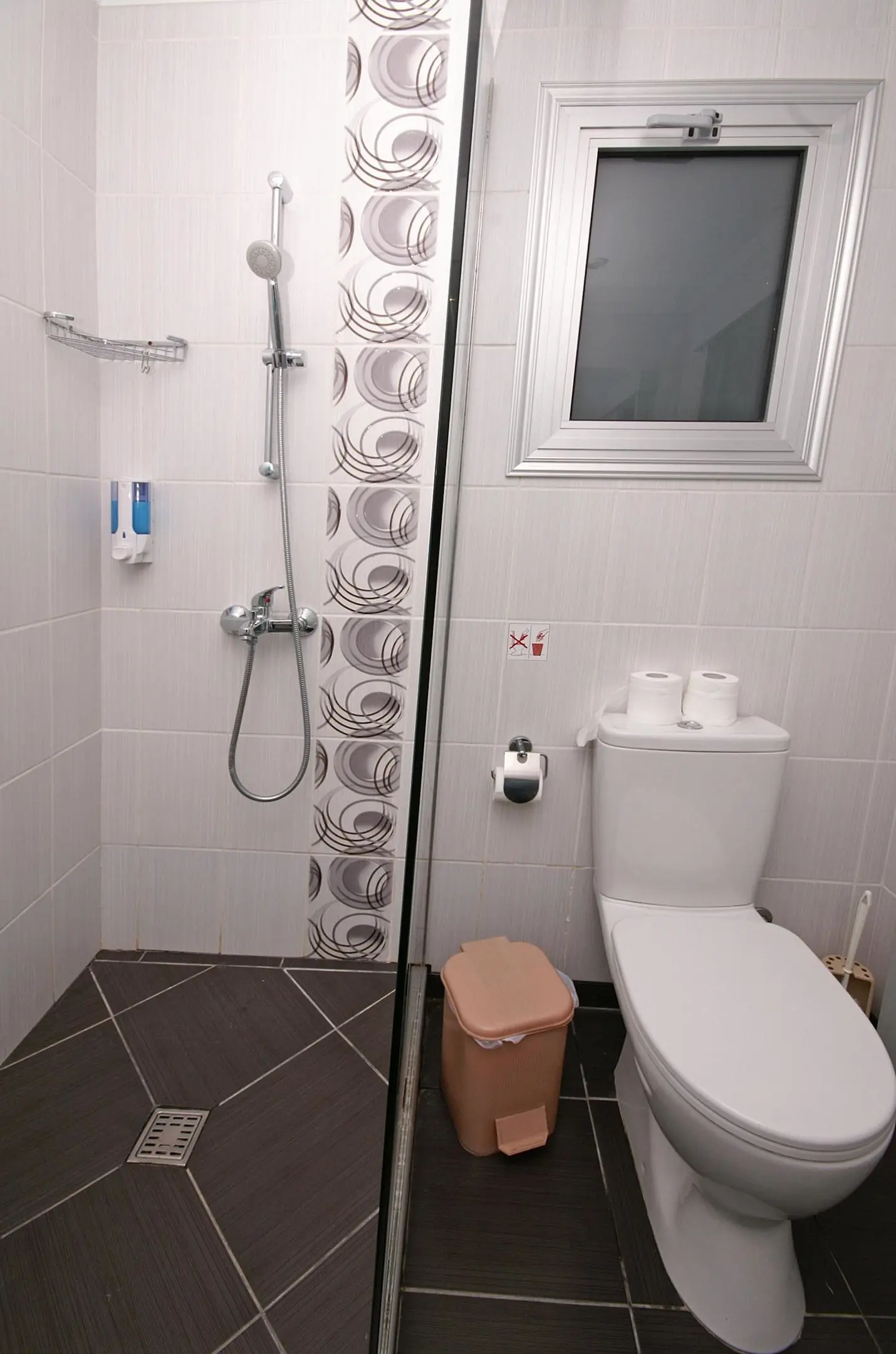 Napa Prince Hotel Apartments gallery image 5