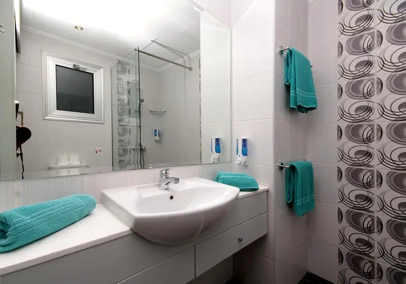 Napa Prince Hotel Apartments gallery image 6