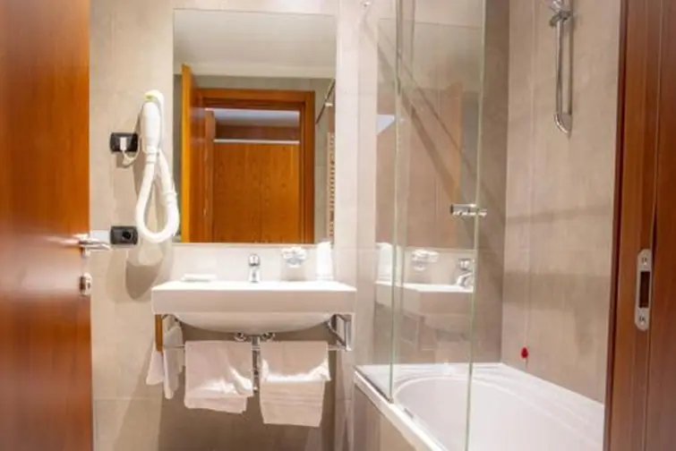 Mavino Hotel gallery image 15