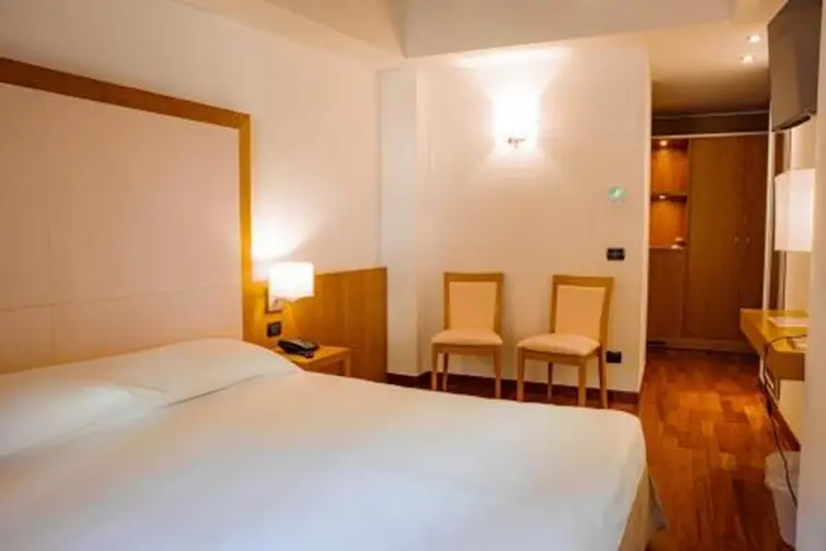 Mavino Hotel gallery image 2