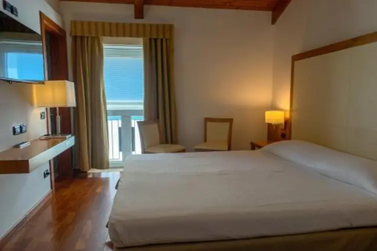 Mavino Hotel gallery image 7