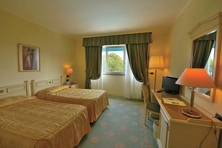Savoy Palace Hotel gallery image 4