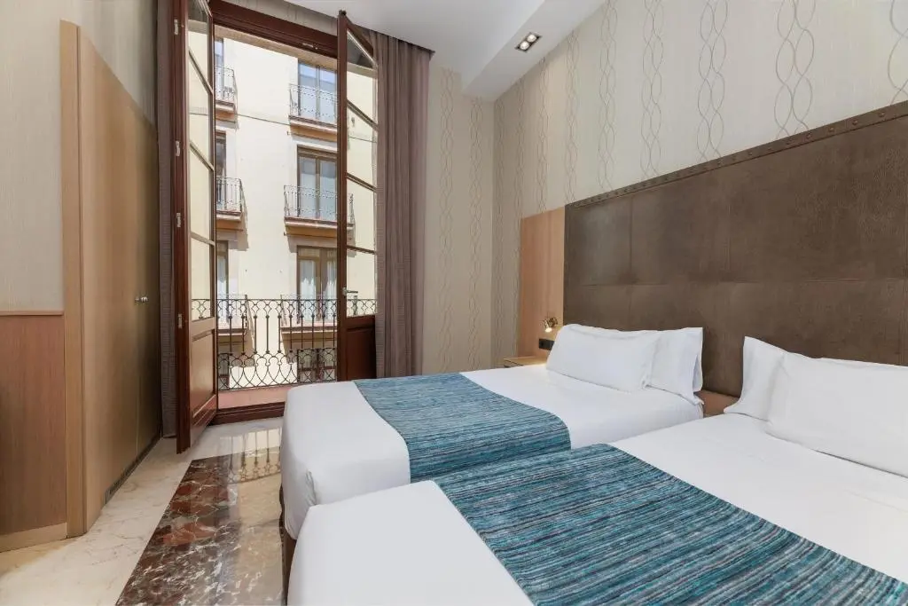Gotico Hotel gallery image 8
