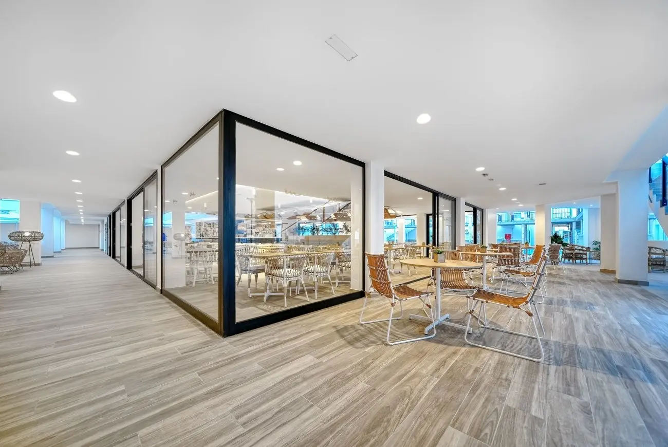 Broncemar Beach gallery image 14