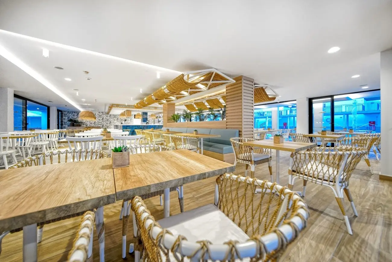 Broncemar Beach gallery image 16