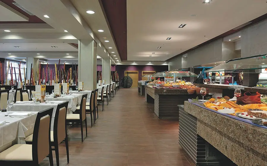 Elba Carlota Beach & Convention Resort gallery image 1