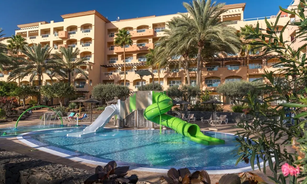 Elba Sara Beach & Golf Resort