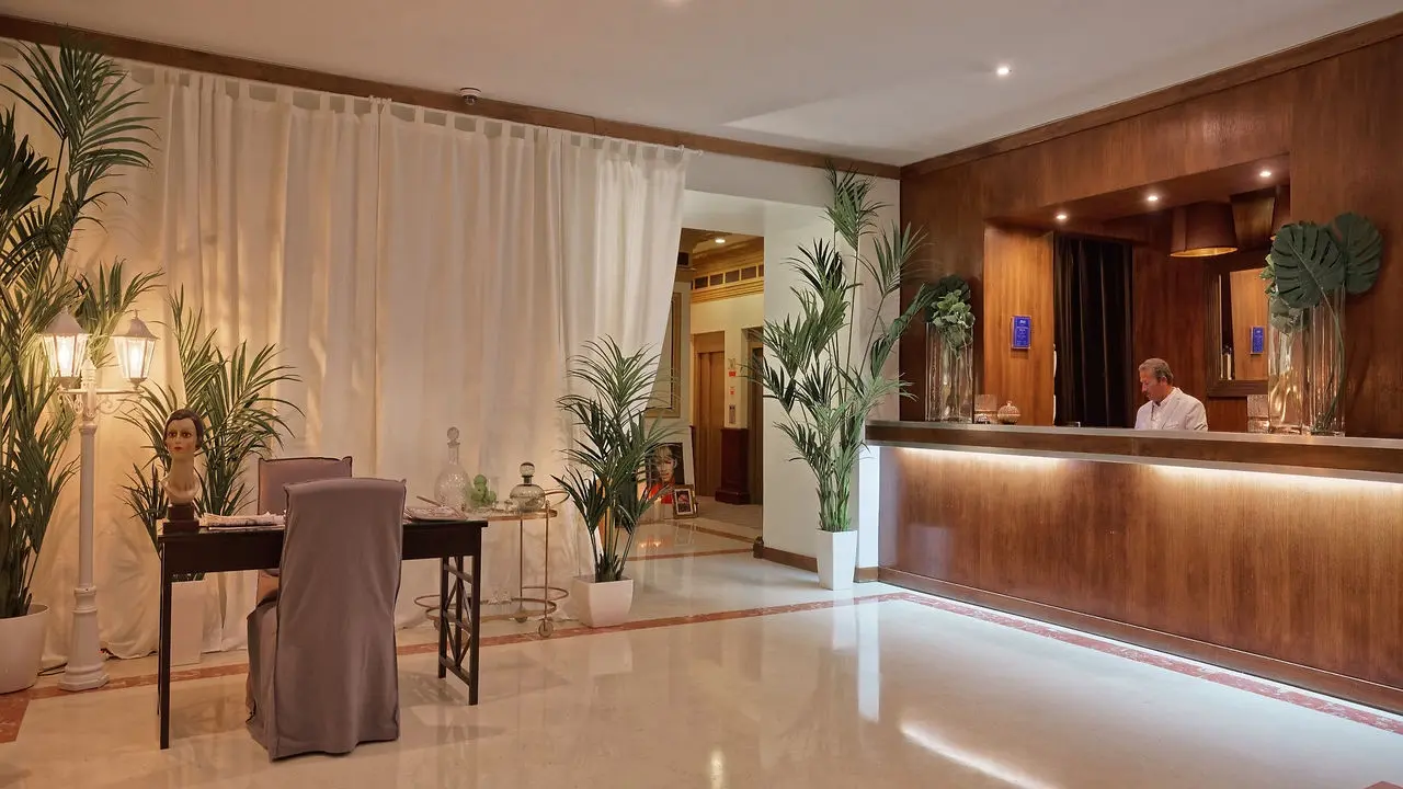 Inglaterra Hotel gallery image 4