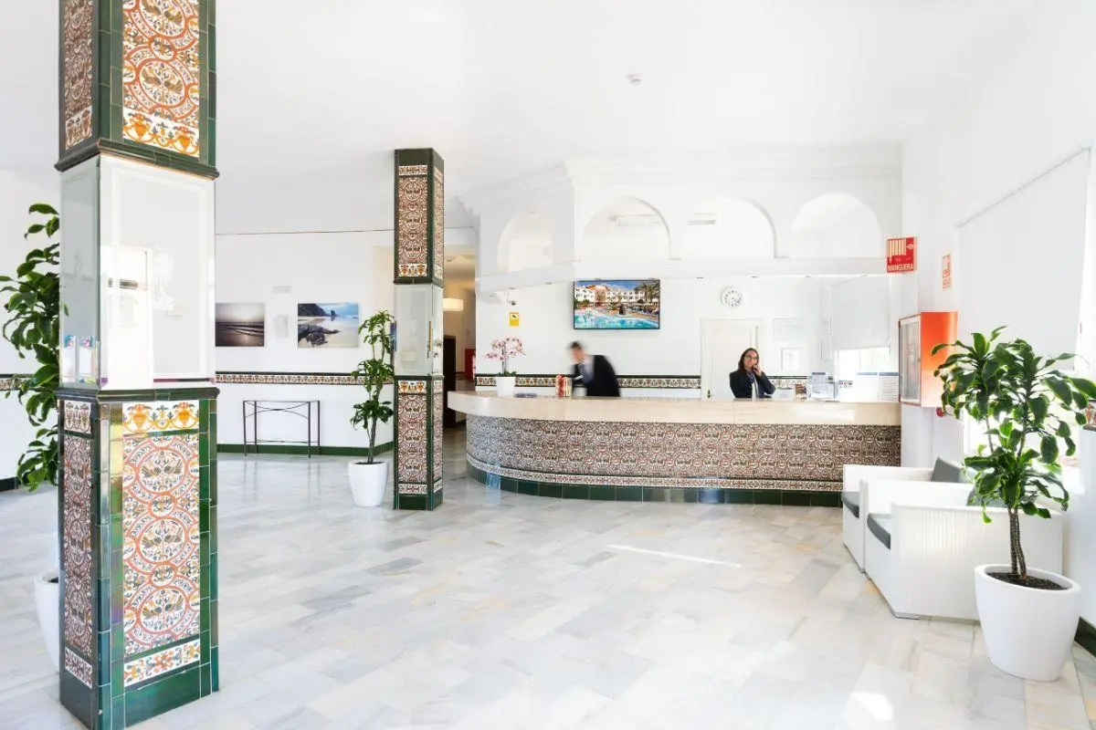 Globales Costa Tropical Apartments gallery image 1