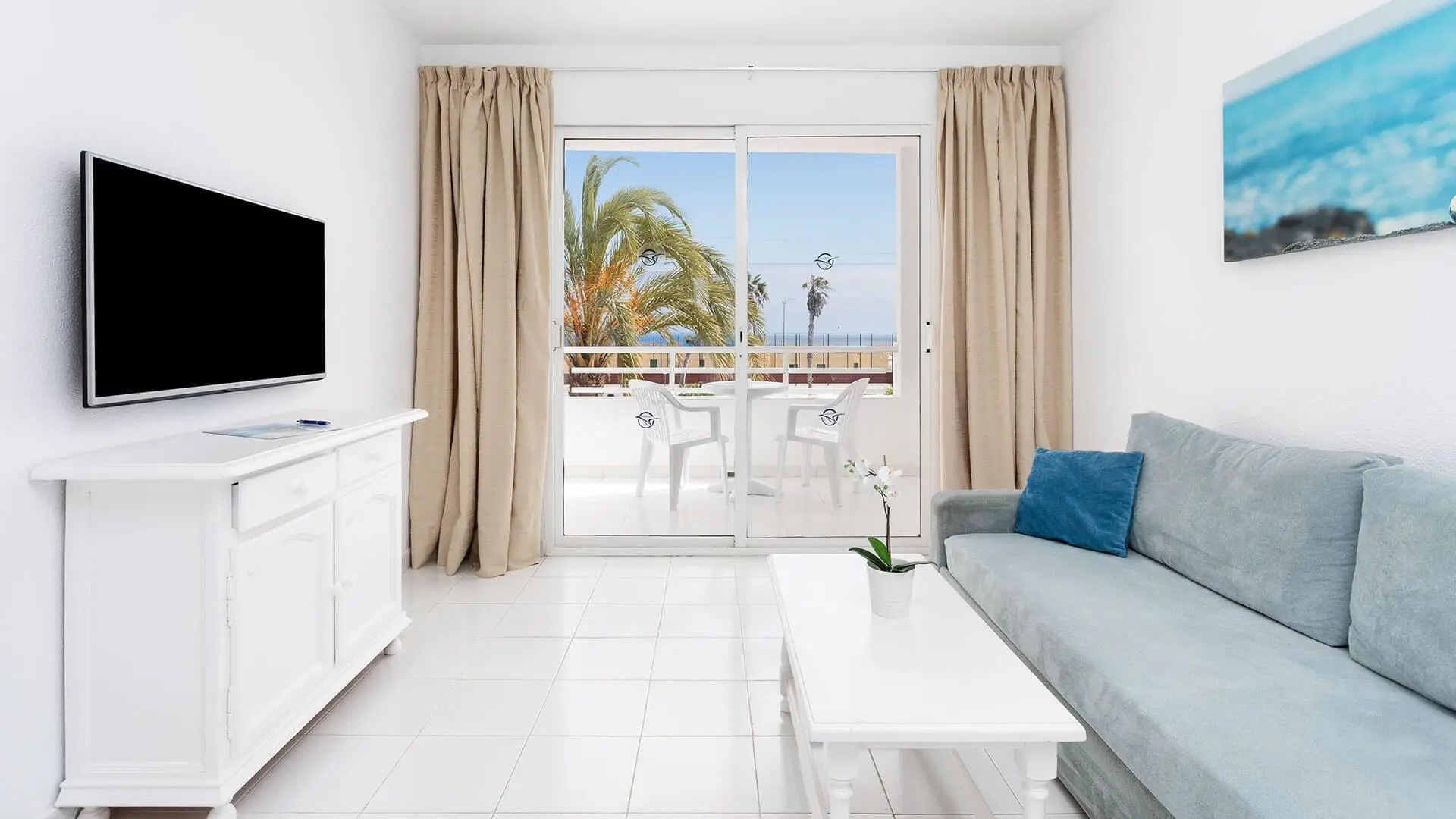 Globales Costa Tropical Apartments gallery image 14