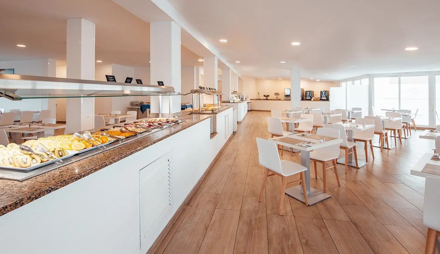 Globales Costa Tropical Apartments gallery image 4