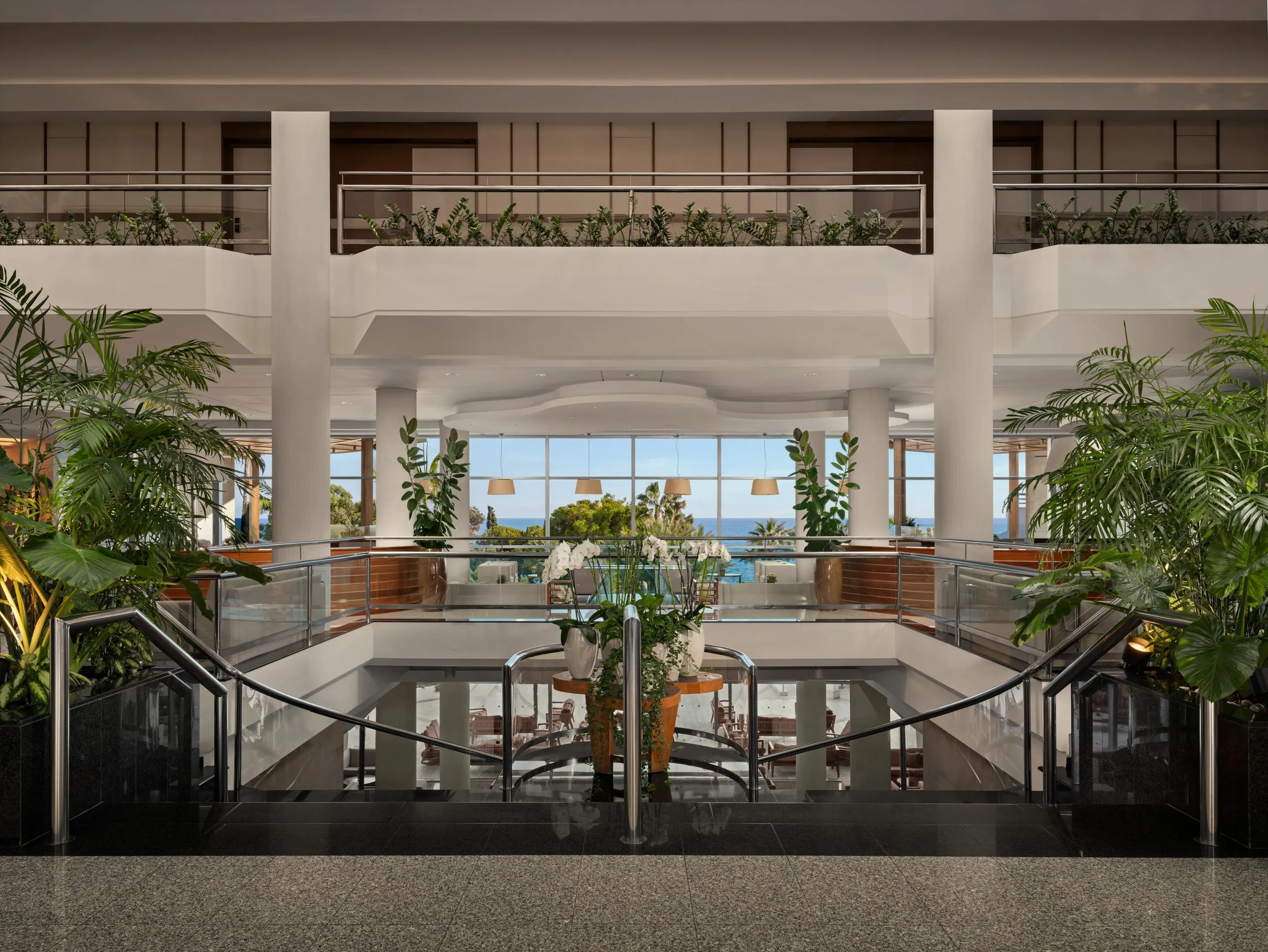 Mediterranean Beach Hotel gallery image 9