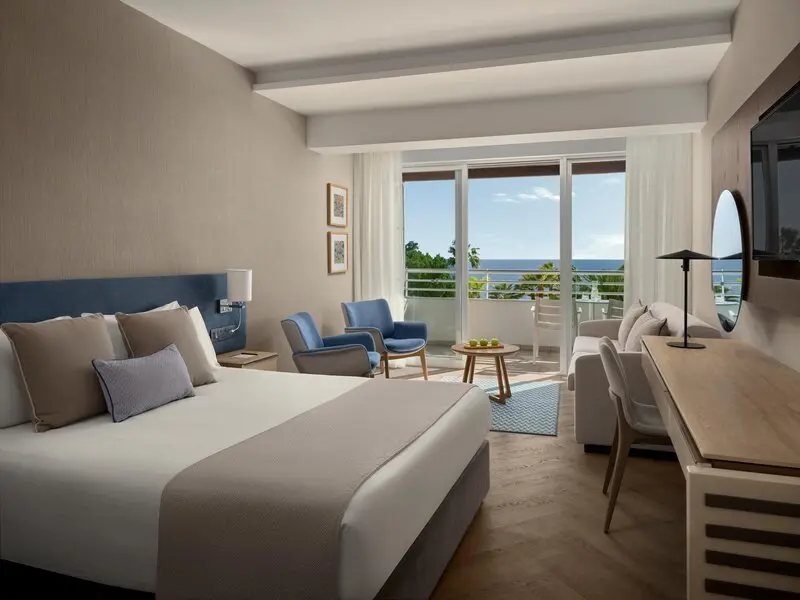 Mediterranean Beach Hotel gallery image 19