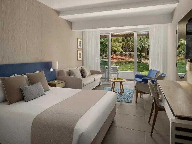 Mediterranean Beach Hotel gallery image 24