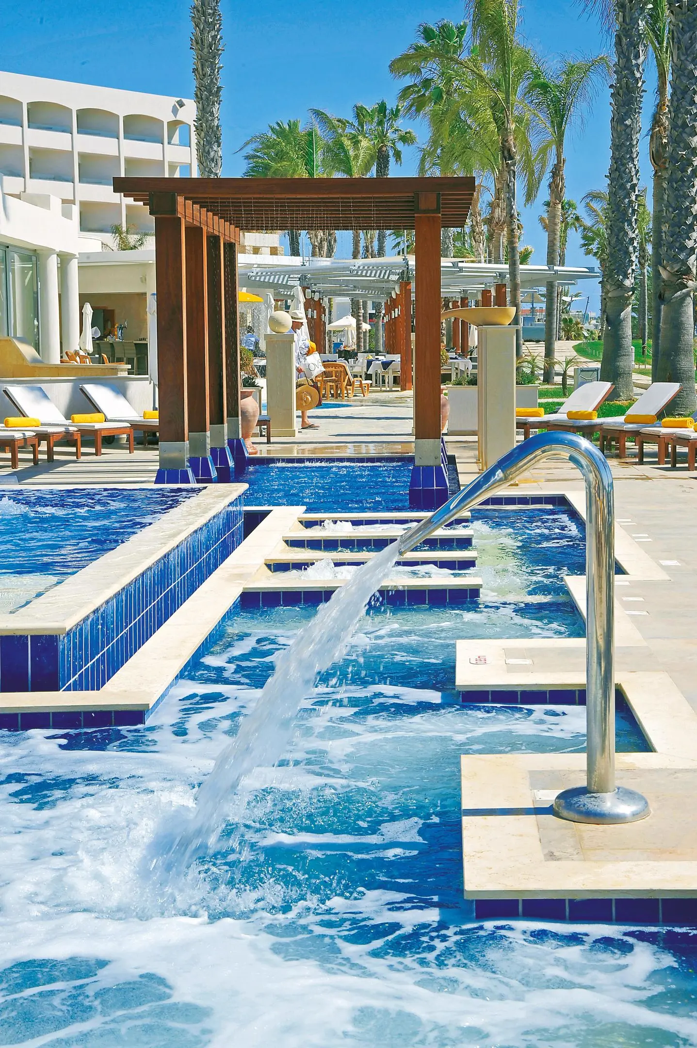 Alexander The Great Beach Hotel gallery image 4