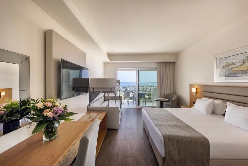 St Raphael Resort gallery image 17