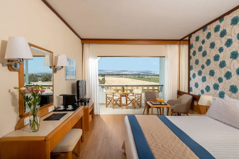 Constantinou Bros. Athena Royal Beach Hotel gallery image 9