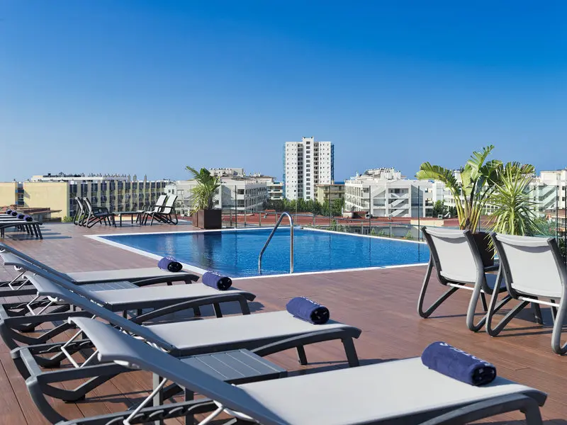 H10 Vintage Salou gallery image 2