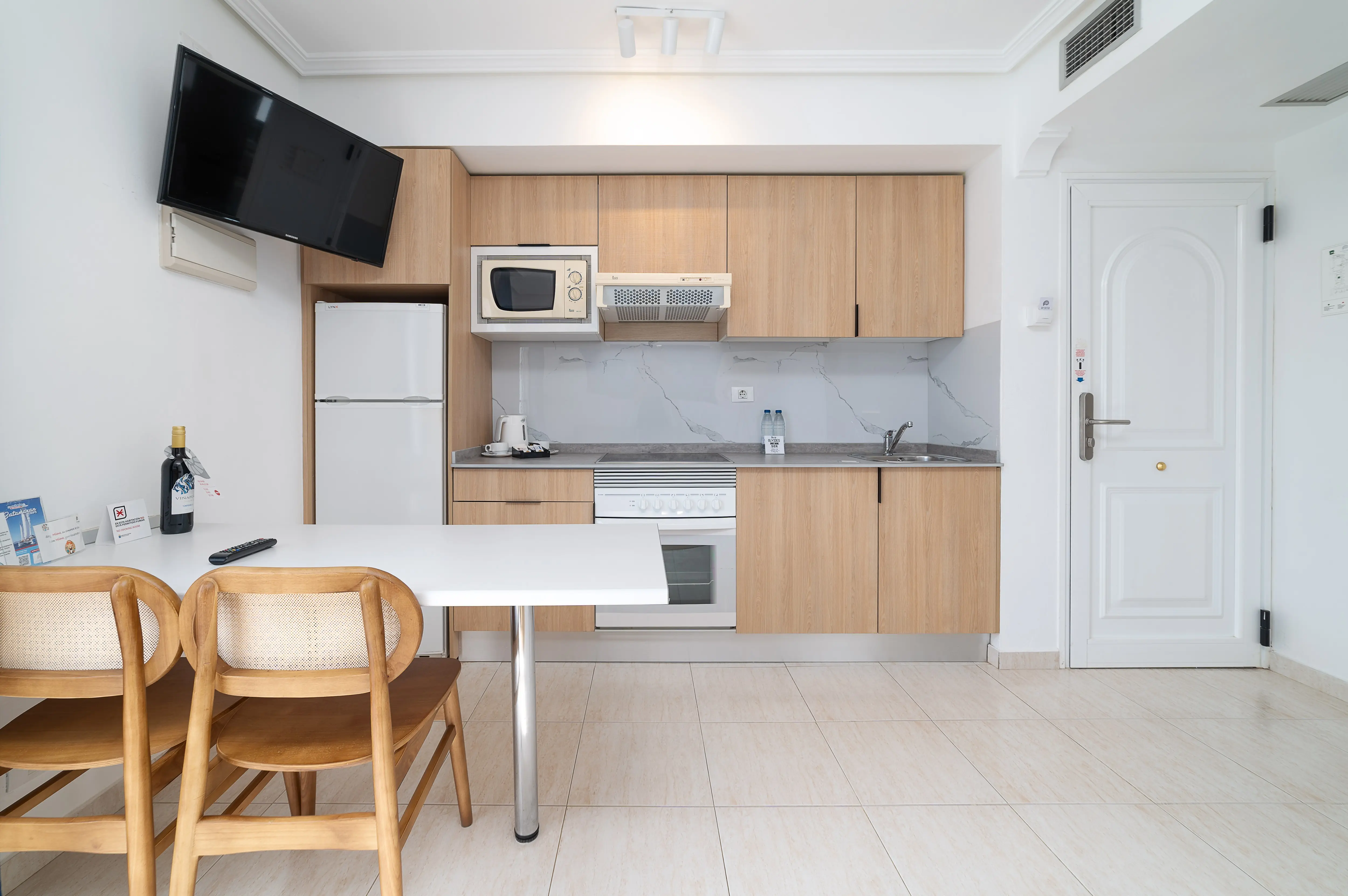 Arena Beach Hotel gallery image 31
