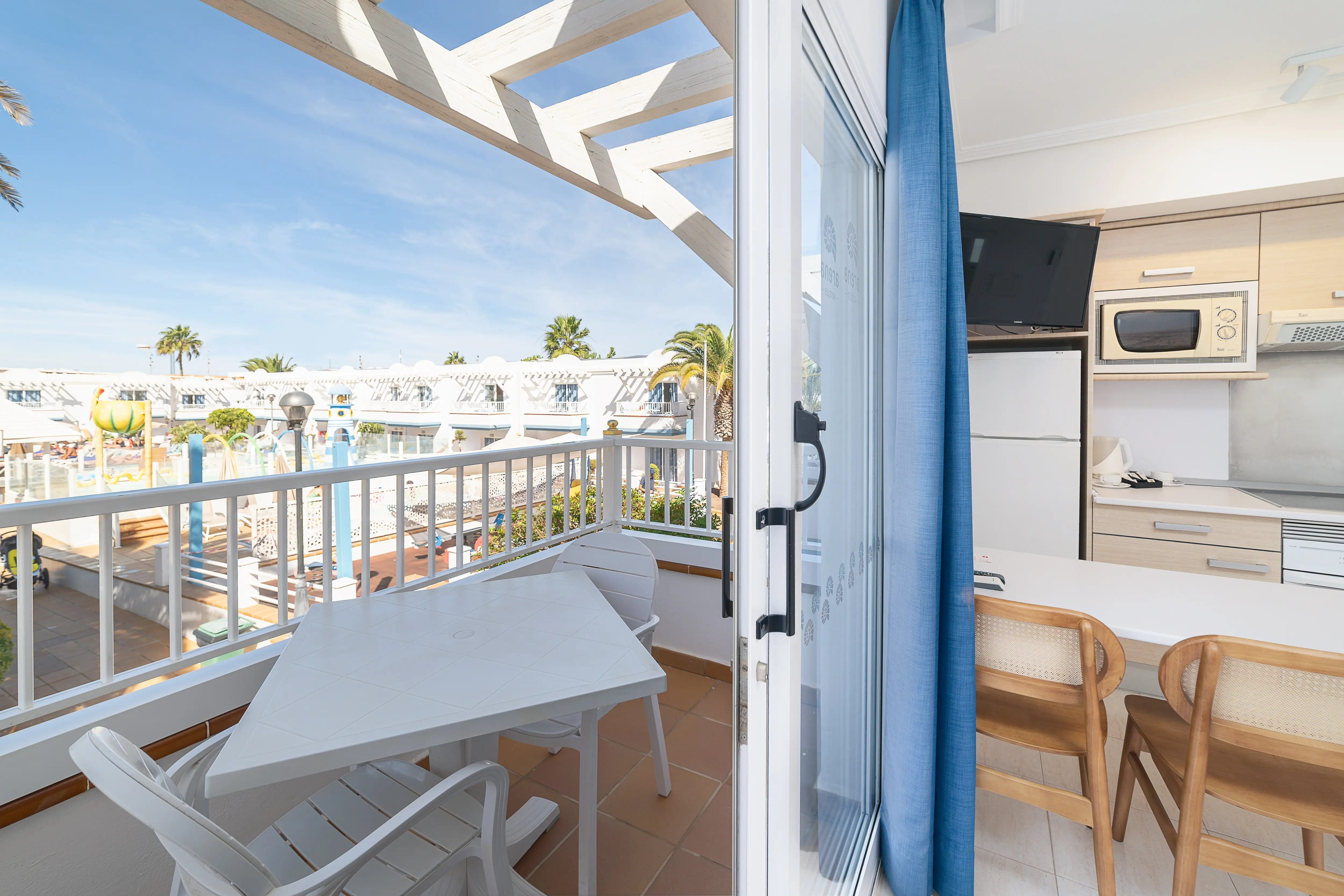 Arena Beach Hotel gallery image 6