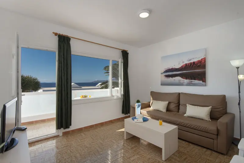 Rocas Blancas Apartments gallery image 2