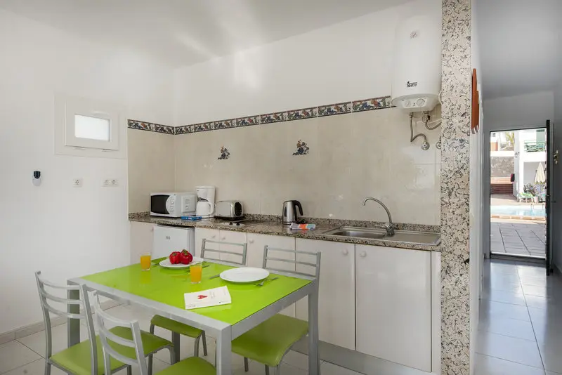 Rocas Blancas Apartments gallery image 5