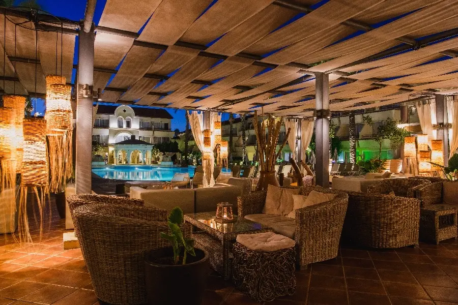 Napa Plaza Hotel - Adult Only gallery image 12