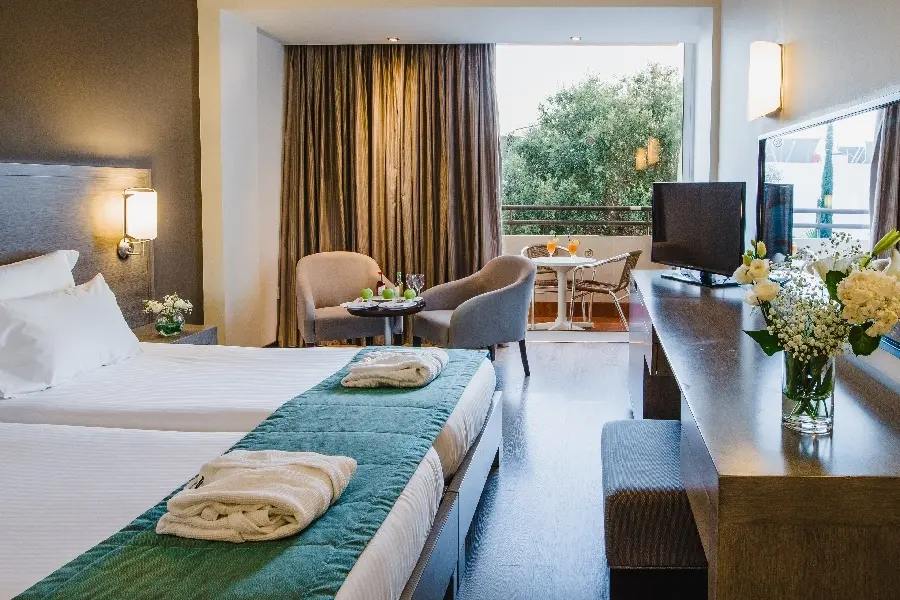 Napa Plaza Hotel - Adult Only gallery image 2