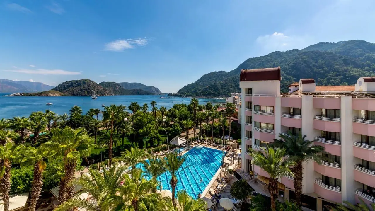 Aqua Hotel gallery image 9
