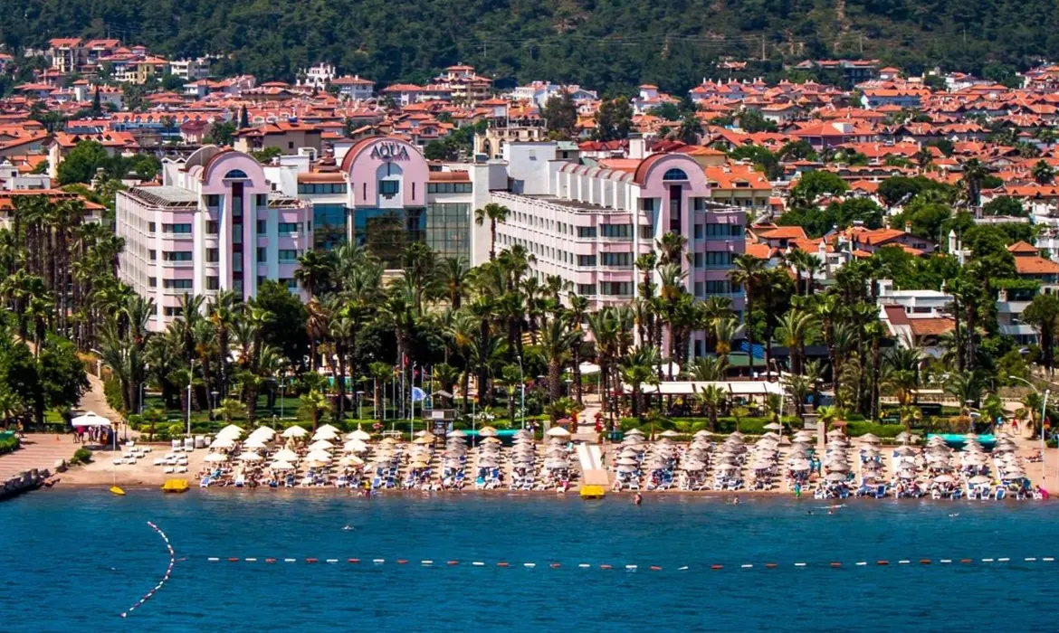 Aqua Hotel
