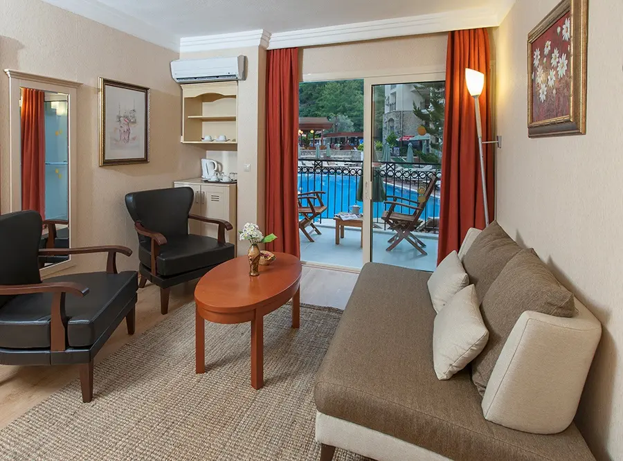 Julian Forest Suites gallery image 1