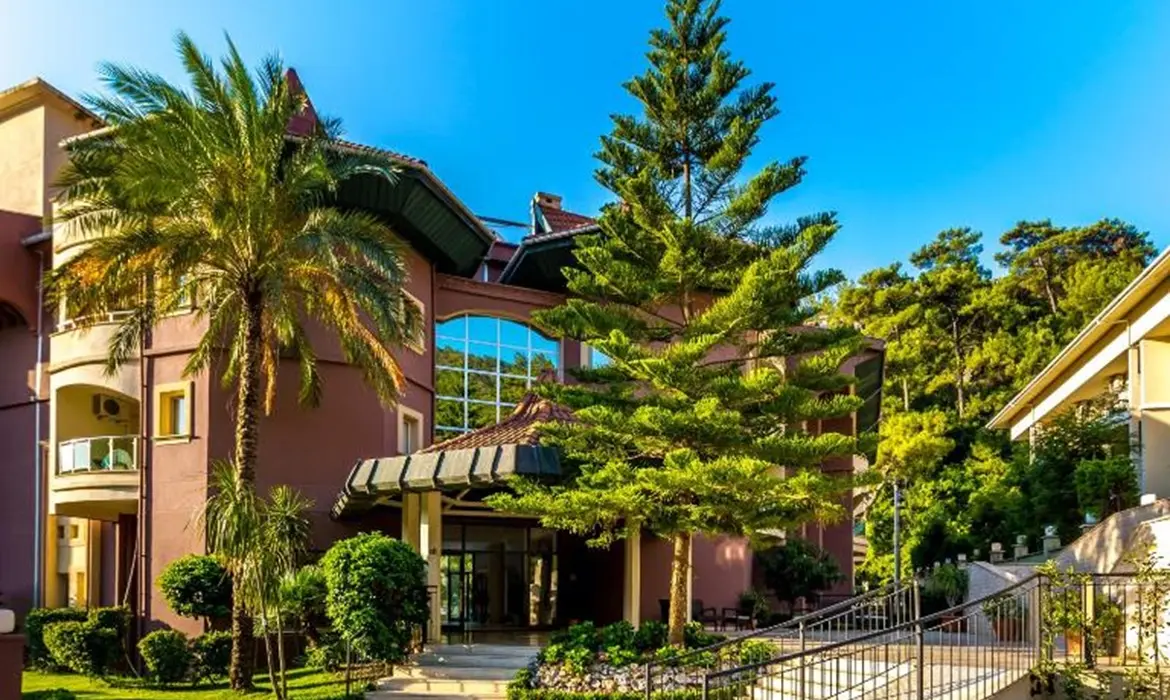 Julian Forest Suites