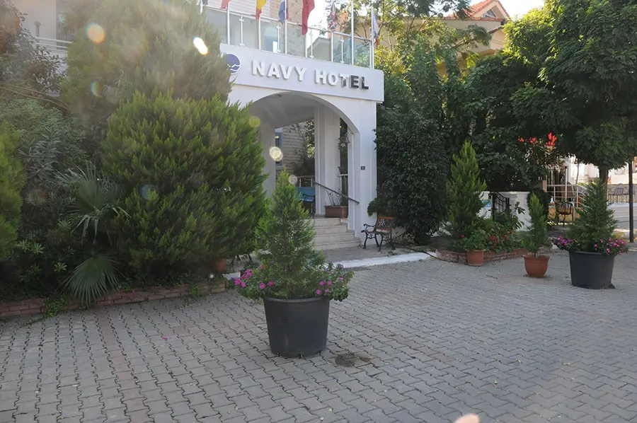 Navy Hotel gallery image 3