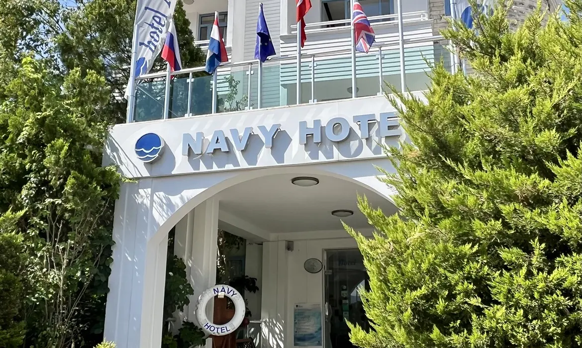 Navy Hotel