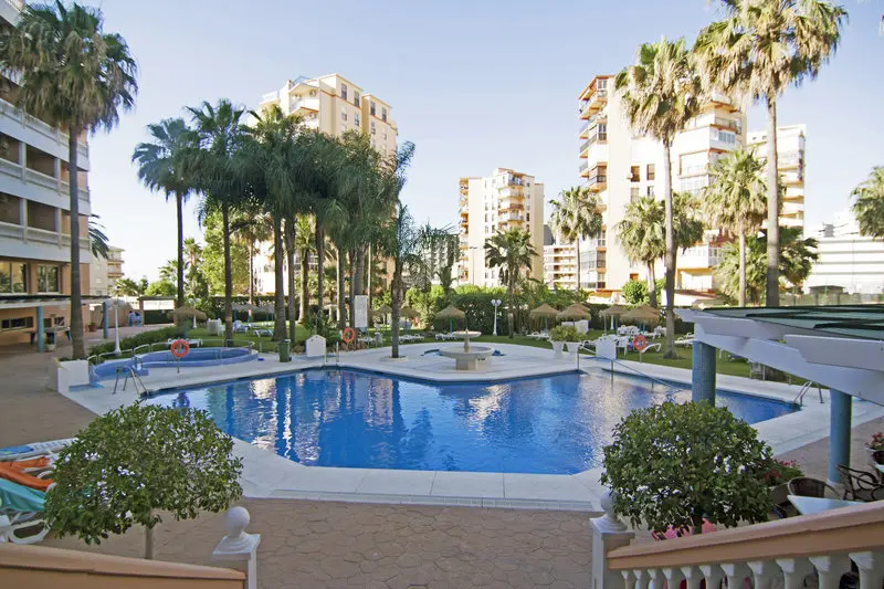 Parasol Garden Hotel gallery image 3
