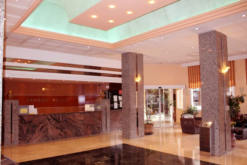 Parasol Garden Hotel gallery image 14