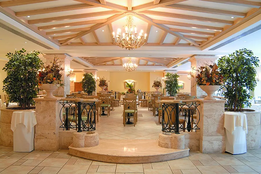 Maritim Antonine Hotel and Spa