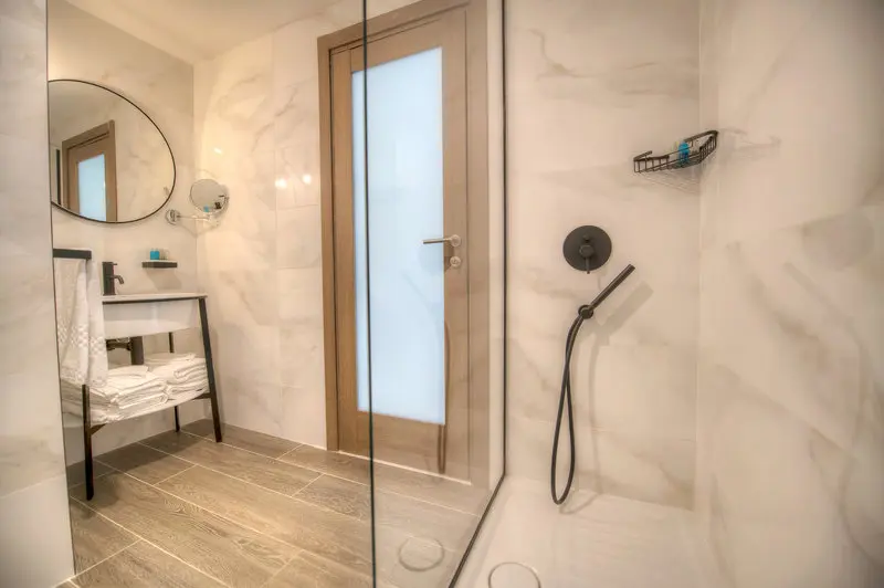 Waterfront Hotel gallery image 15
