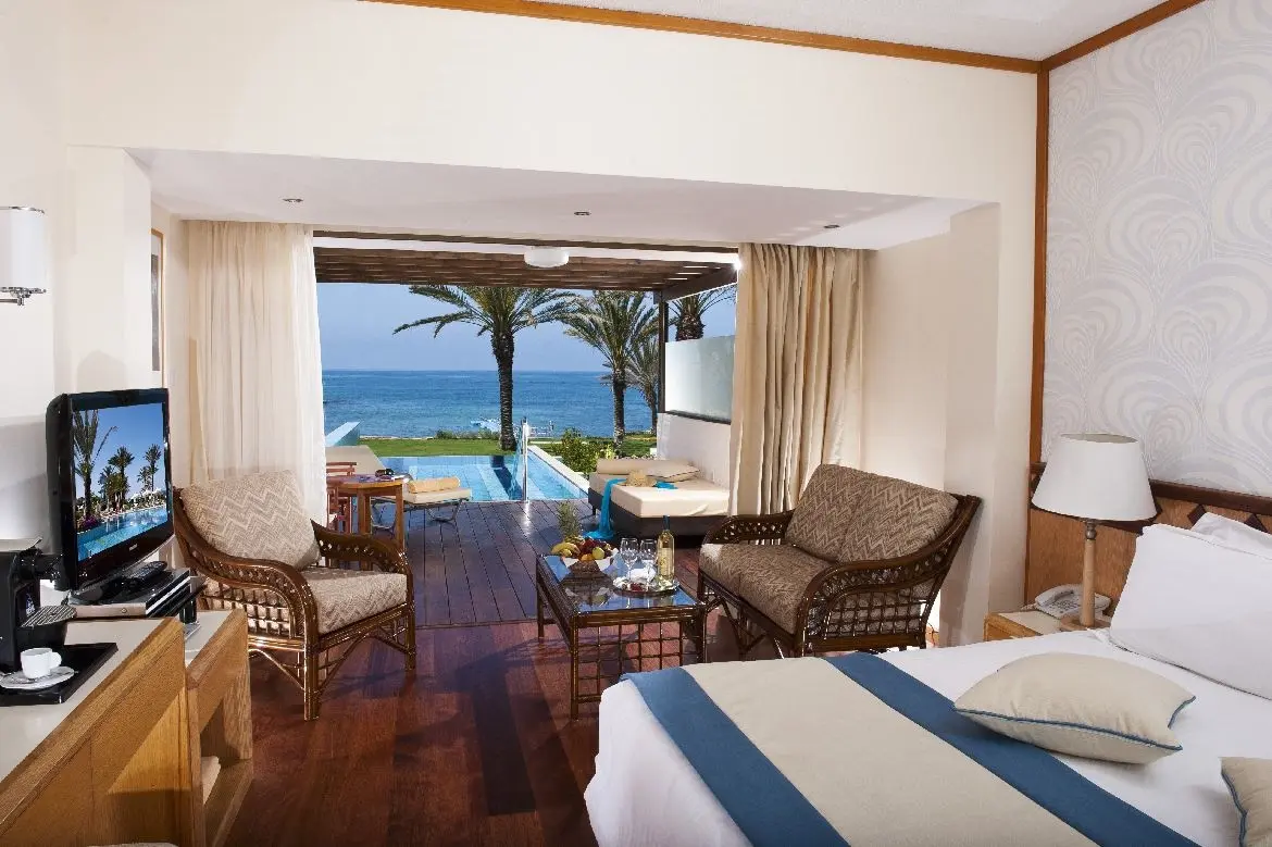 Constantinou Bros. Athena Beach Hotel gallery image 14