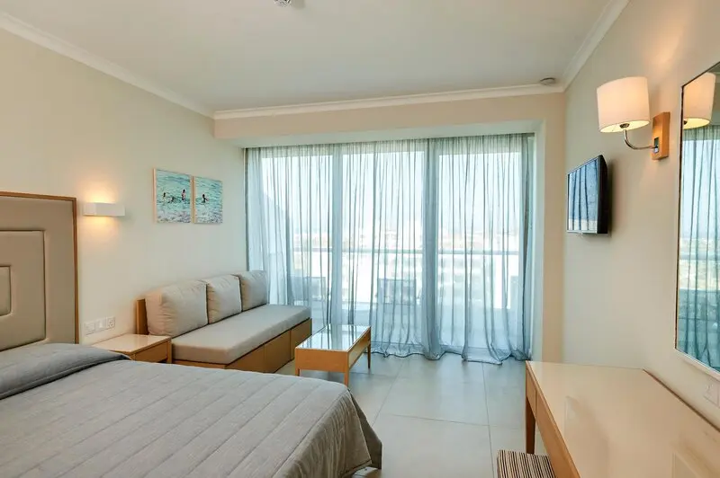 Sunrise Beach Hotel gallery image 5