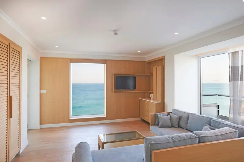 Sunrise Beach Hotel gallery image 19