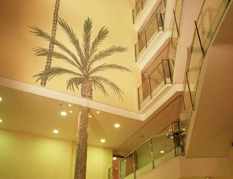 California Palace gallery image 14