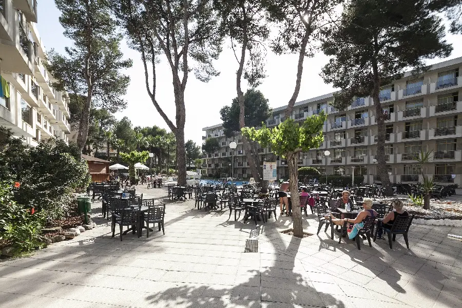 Sol D'Or Hotel gallery image 12
