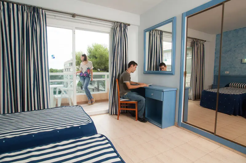 Hotel Santa Monica Playa gallery image 4