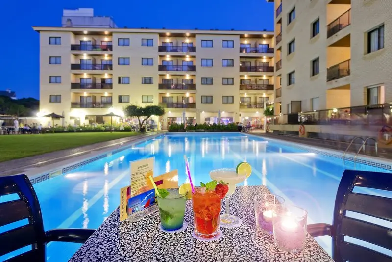 Olimar II Hotel