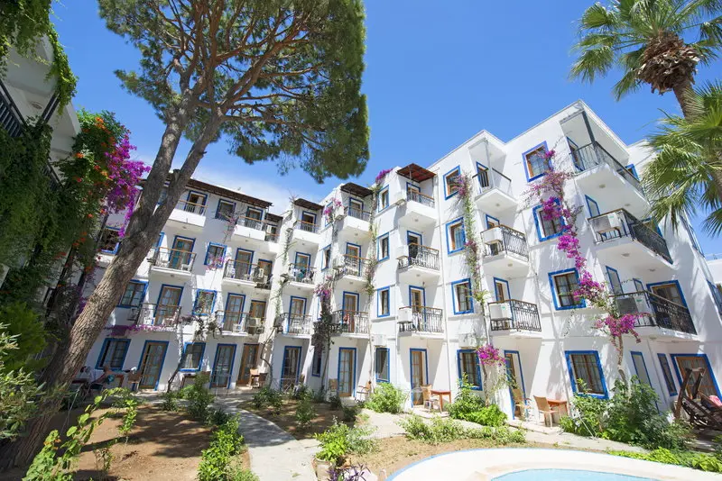 Sami Beach Hotel gallery image 4