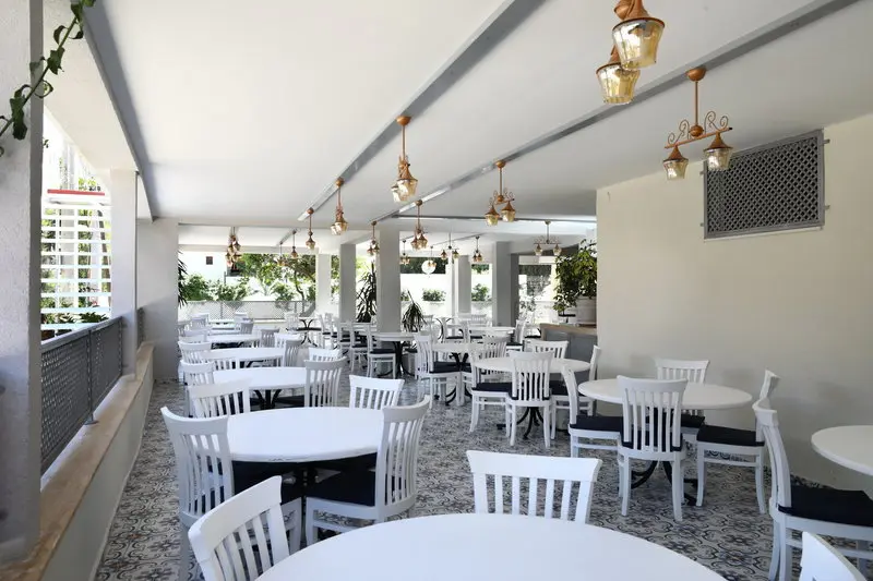 Summer Garden Suites and Beach Hotel gallery image 17
